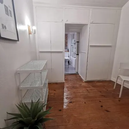 Apartment Lovely Small Loft In Alfama Near Castelo S Jorge *